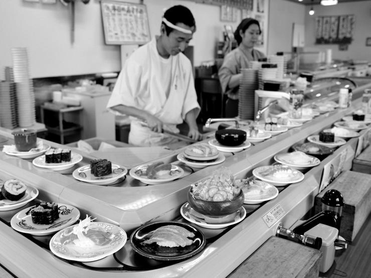 Japanese Bistro Hatzu, Home-style cooking served in a minimalist designed restaurant image 3