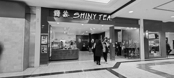 Shiny Tea at Aberdeen Square image 1