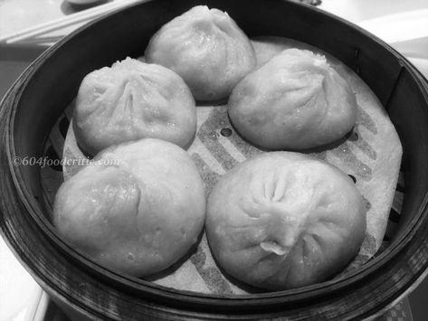 Shanghai Dimsum House (白玉蘭麵家), Tasty Xiao Long Bao photo 2