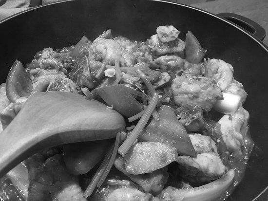 Mui kee chicken pot photo 2